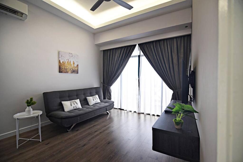 Instay Costa Mahkota Next To Mahkota Parade ملقا المظهر الخارجي الصورة